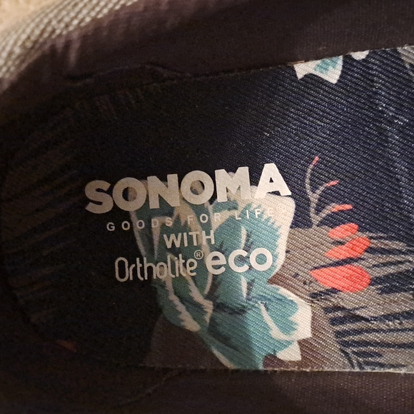 Sonoma Shoes - Picture 4 of 6
